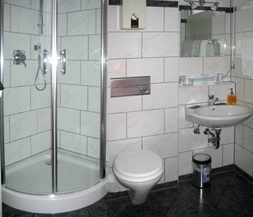 Stadthotel-Garni Neuwied Exteriör bild