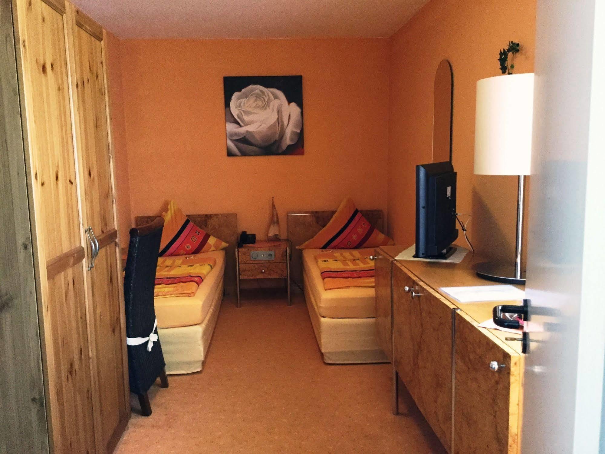 Stadthotel-Garni Neuwied Exteriör bild